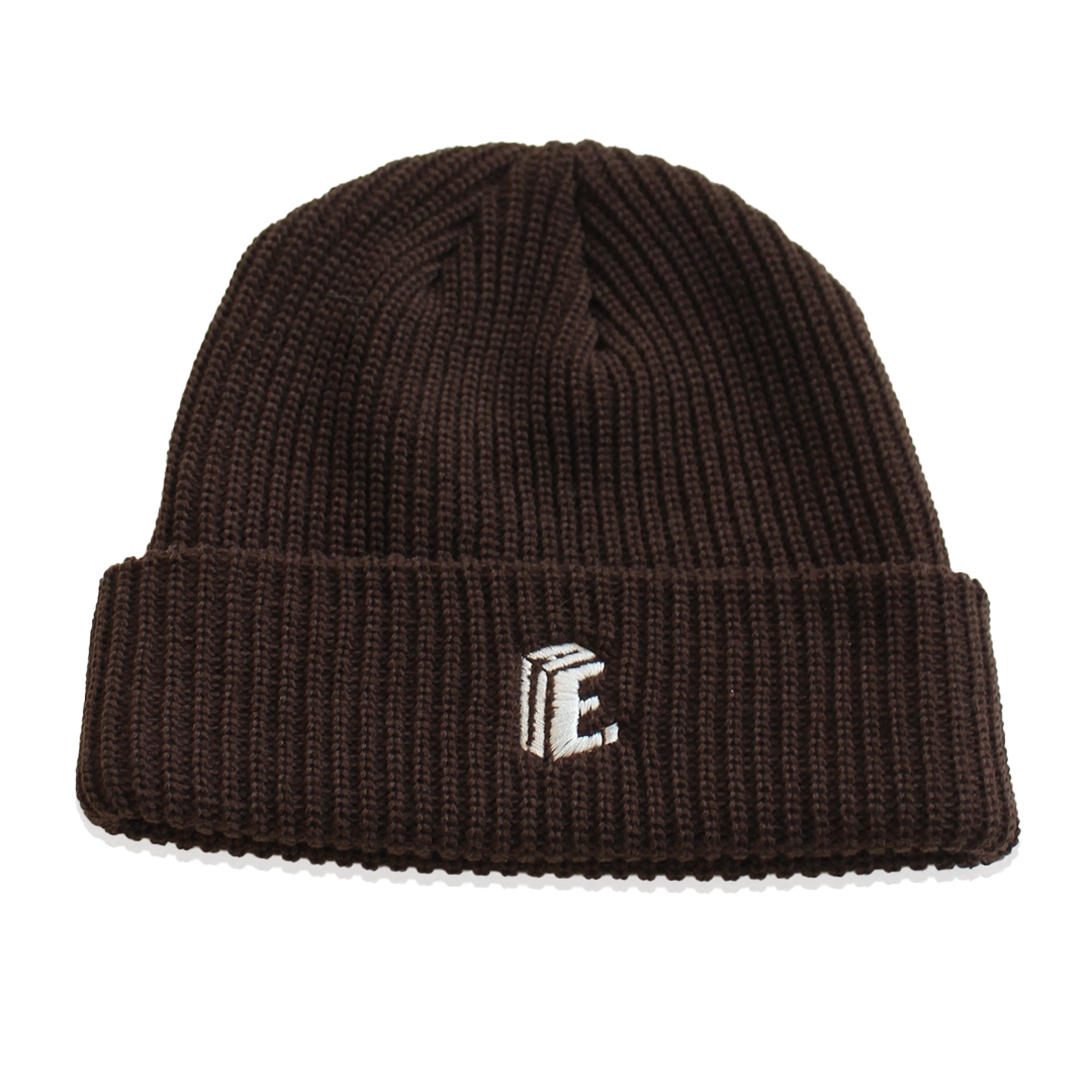 Tuque AVE. Brown